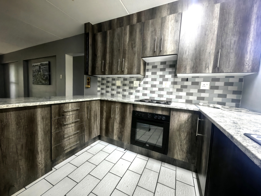 3 Bedroom Property for Sale in Safari Gardens North West